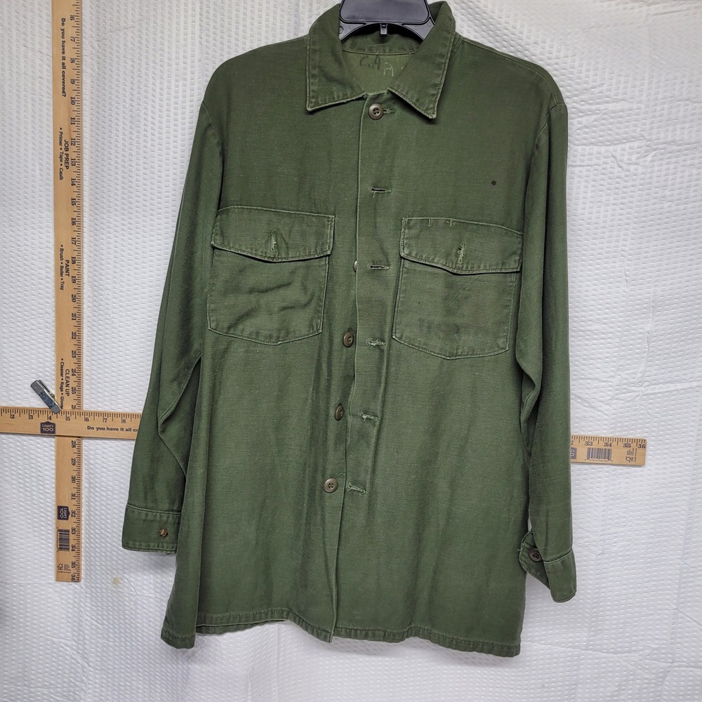 Vintage US Army OG-107 Olive Drab Fatigue Utility Shirt Cotton Sateen Jacket